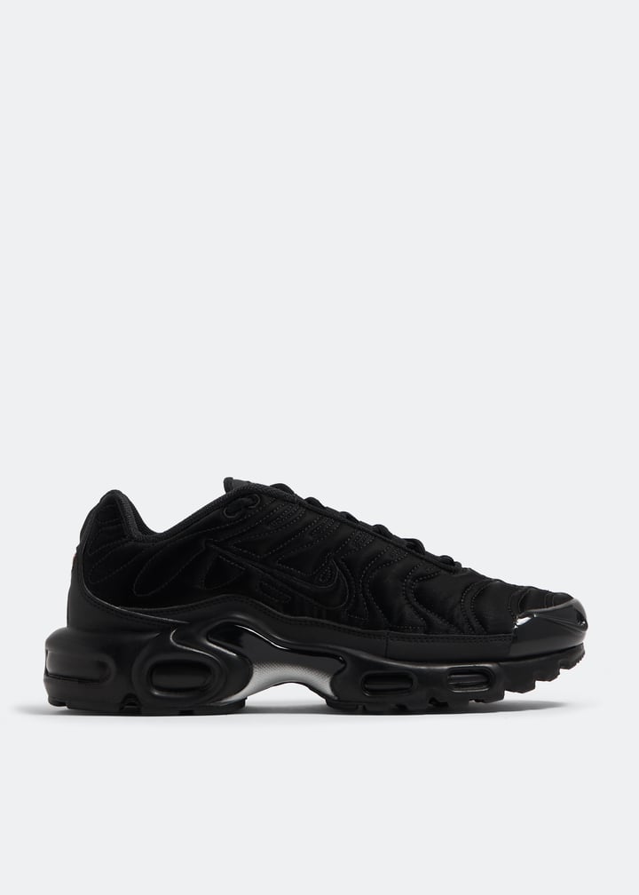 Nike Air Max Plus 'Black' sneakers for Women - Black in USA