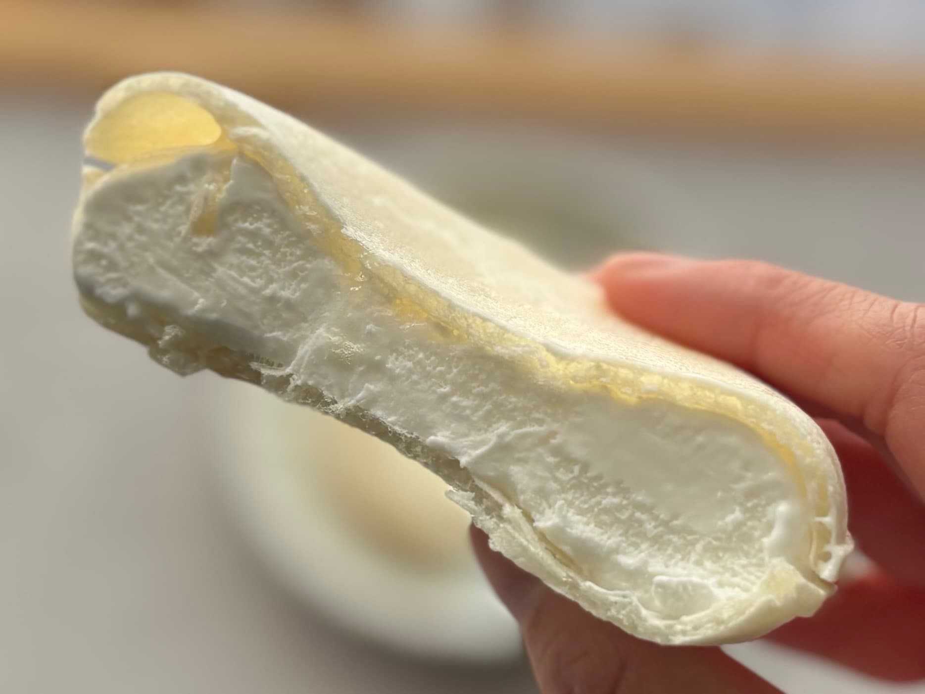 もちもちの「不思議ちゃん系アイス」【セブン限定】不二家の人気作が