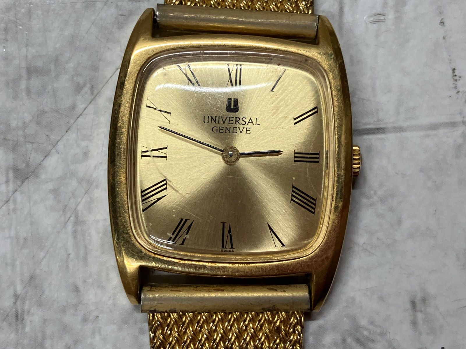 ユニバーサルジュネーブ UNIVERSAL Geneve ゴールド 手巻き 機械式