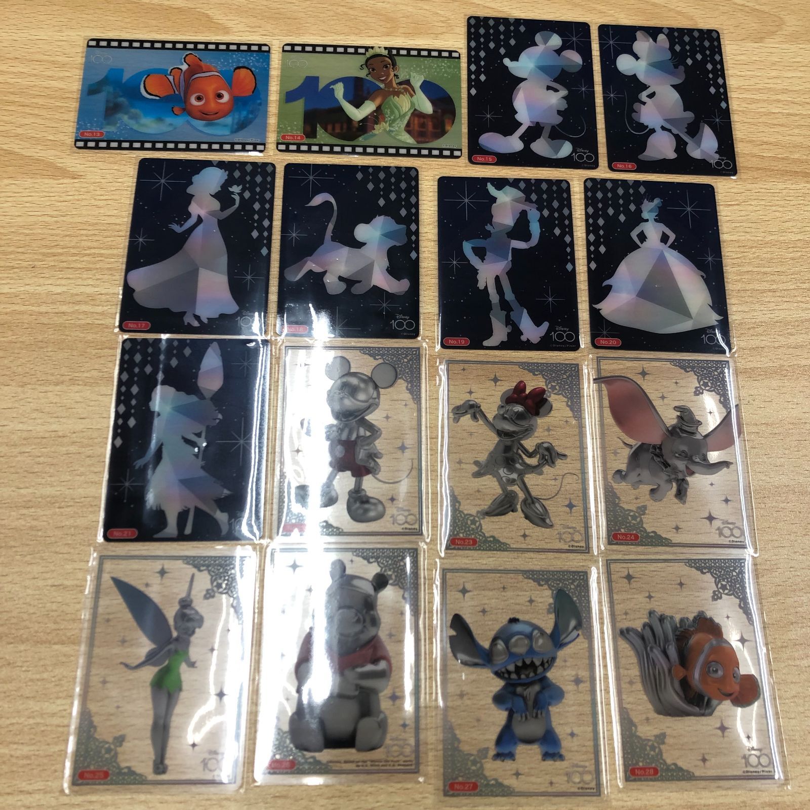 Disney 100 トレーディングカード コレクションクリア 全28種