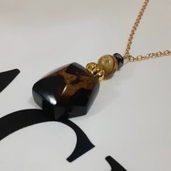 黒珊瑚・青珊瑚の深海松細工工房 - メルカリShops