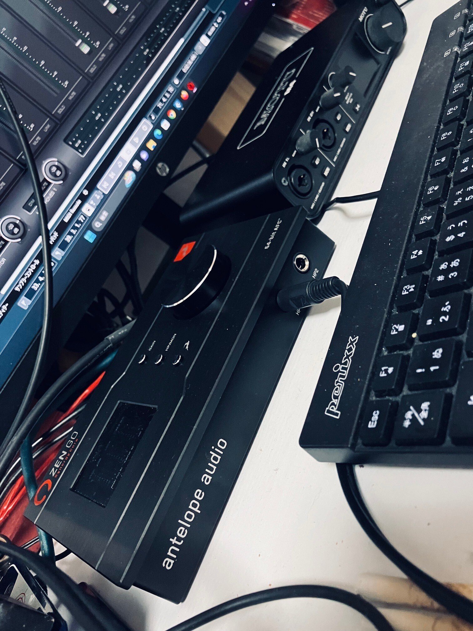 Antelope audio ZEN GO SC 購入レビュー｜Strattakk GT