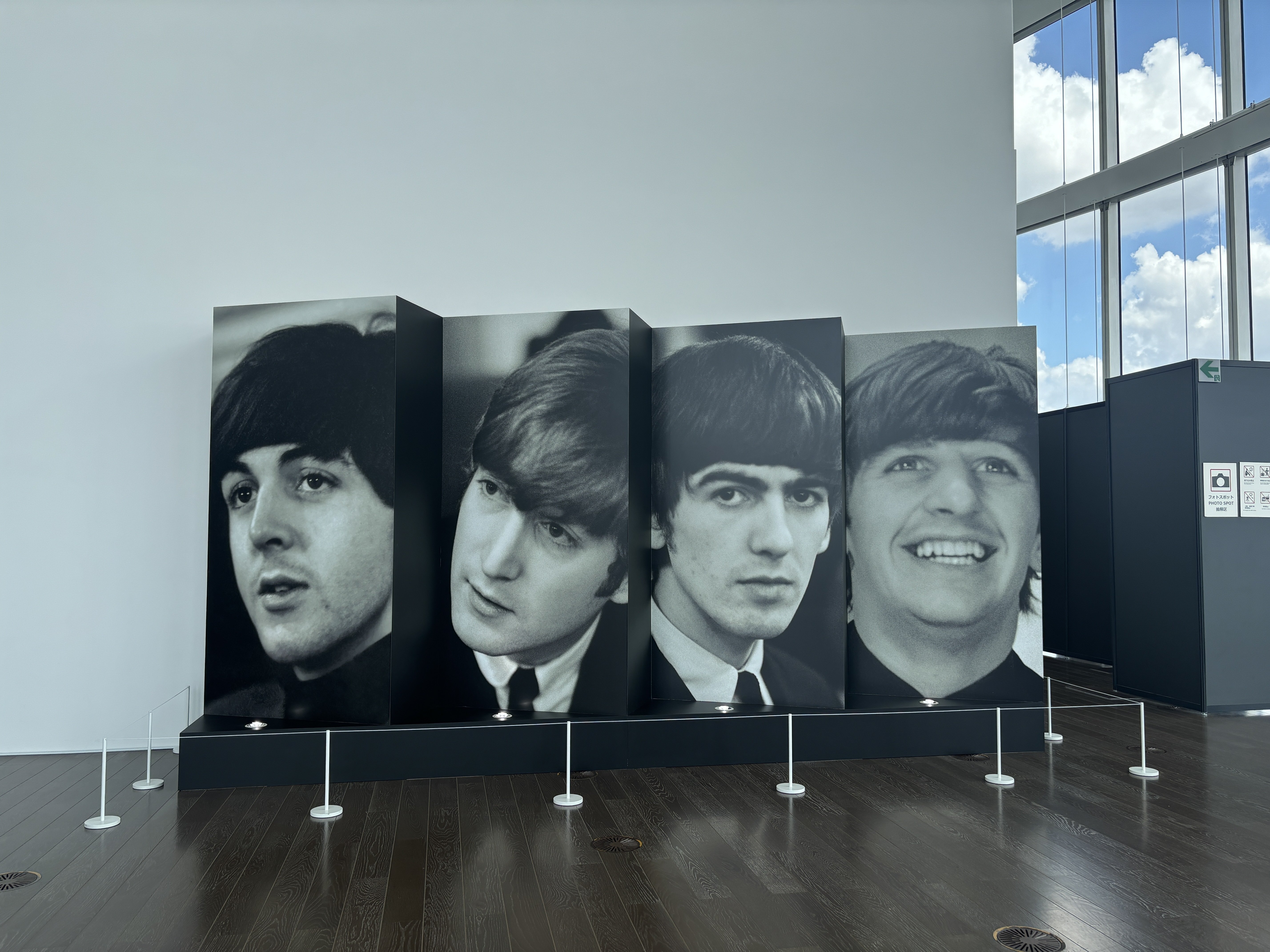 ポール・マッカートニー写真展 1963-64～Eyes of the Storm～｜cafebleu