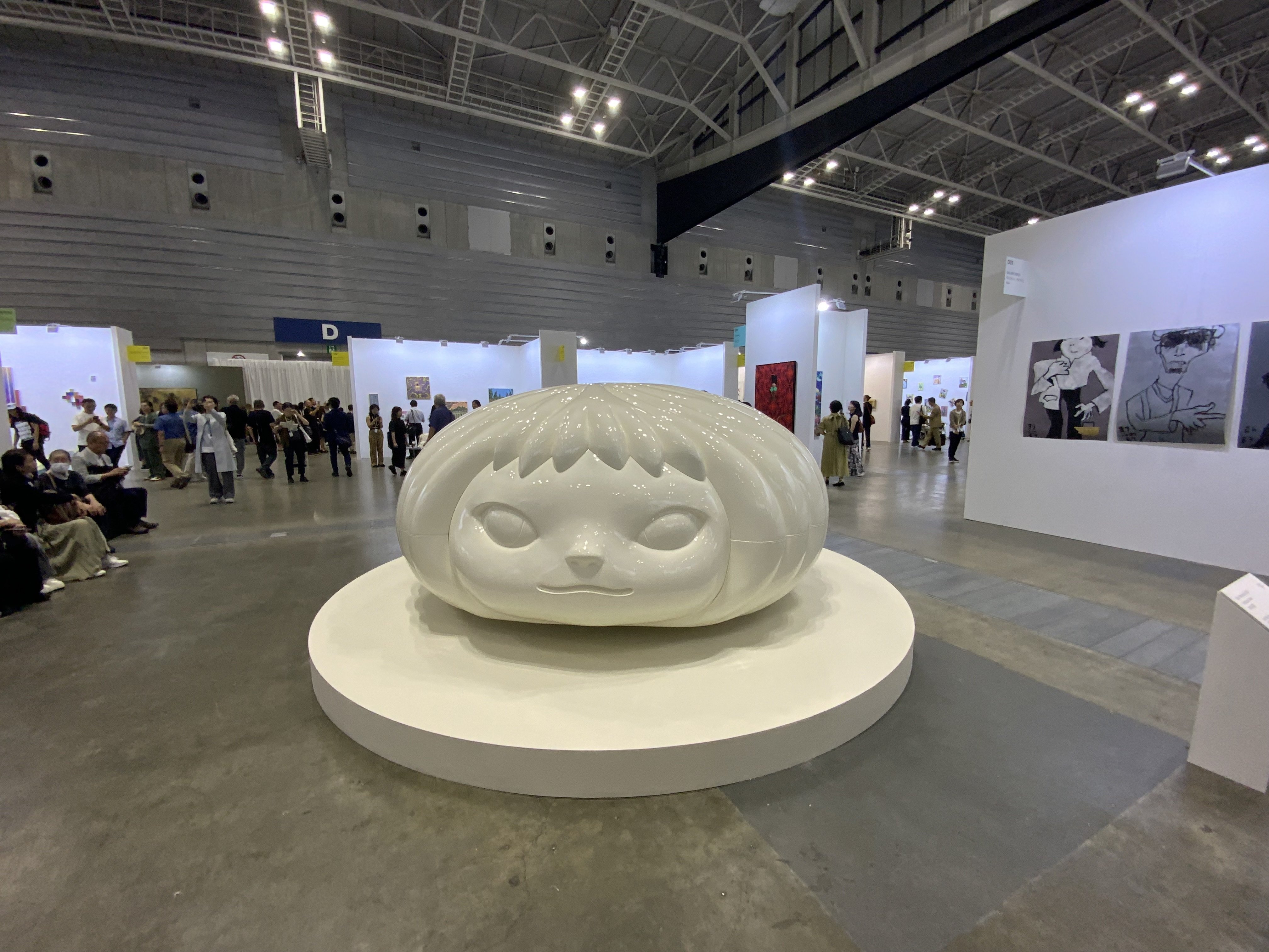 村上隆・奈良美智・草間彌生〈現代アート＝かわいい・おしゃれ・ポップ