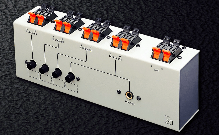 スピーカーセレクター」の理想形──LUXMAN AS-5Ⅲで叶える複数