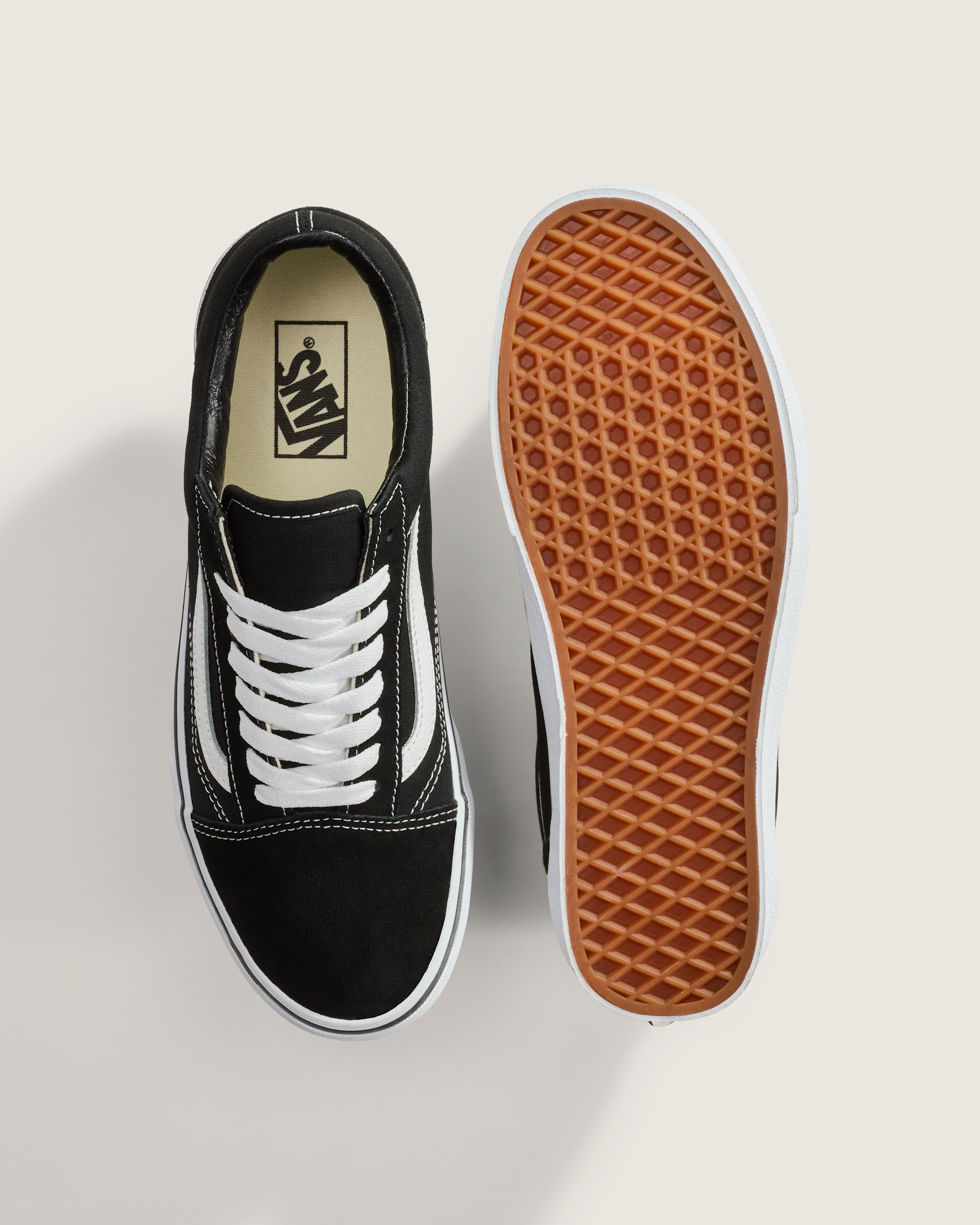 Vans | Old Skool Black/White Classics Shoe