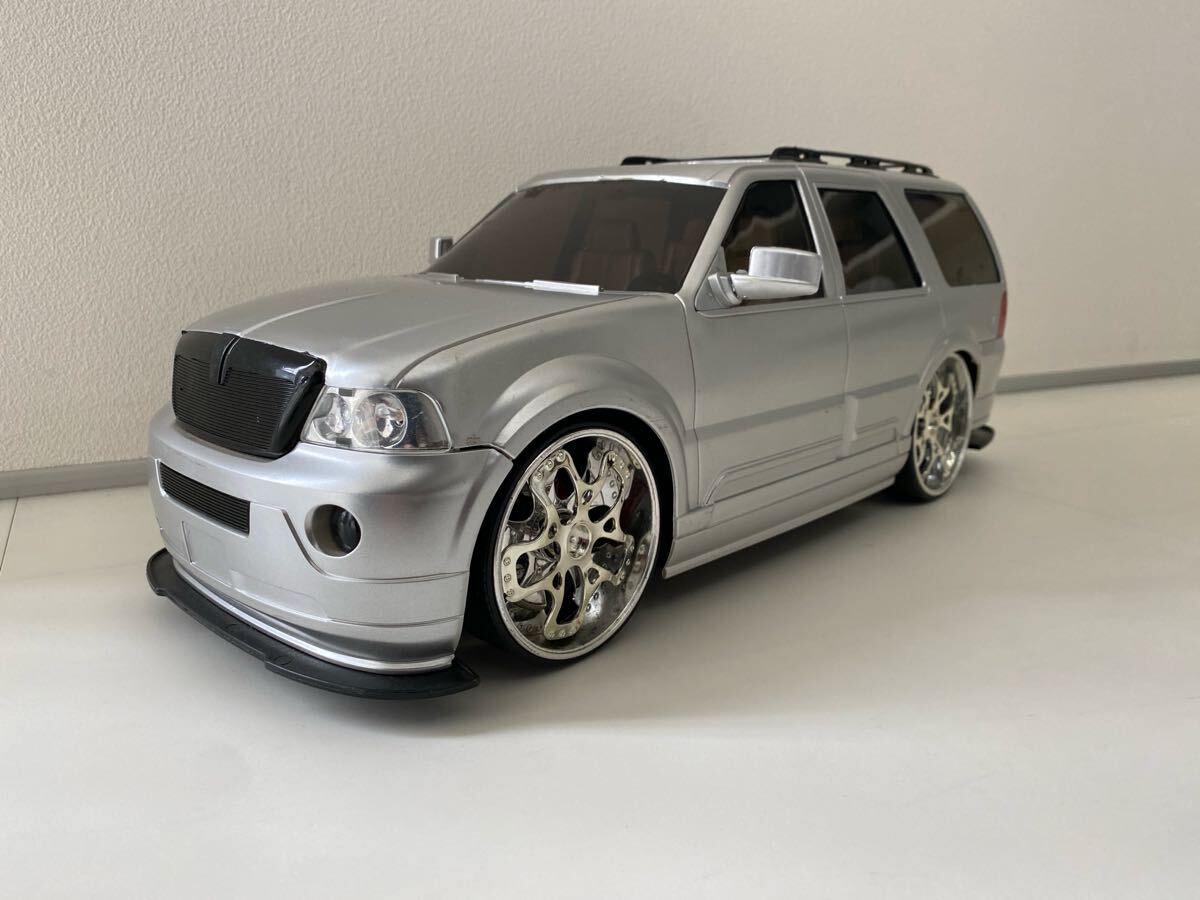 Yahoo!オークション -「リンカーン ナビゲーター ラジコン」の落札相場