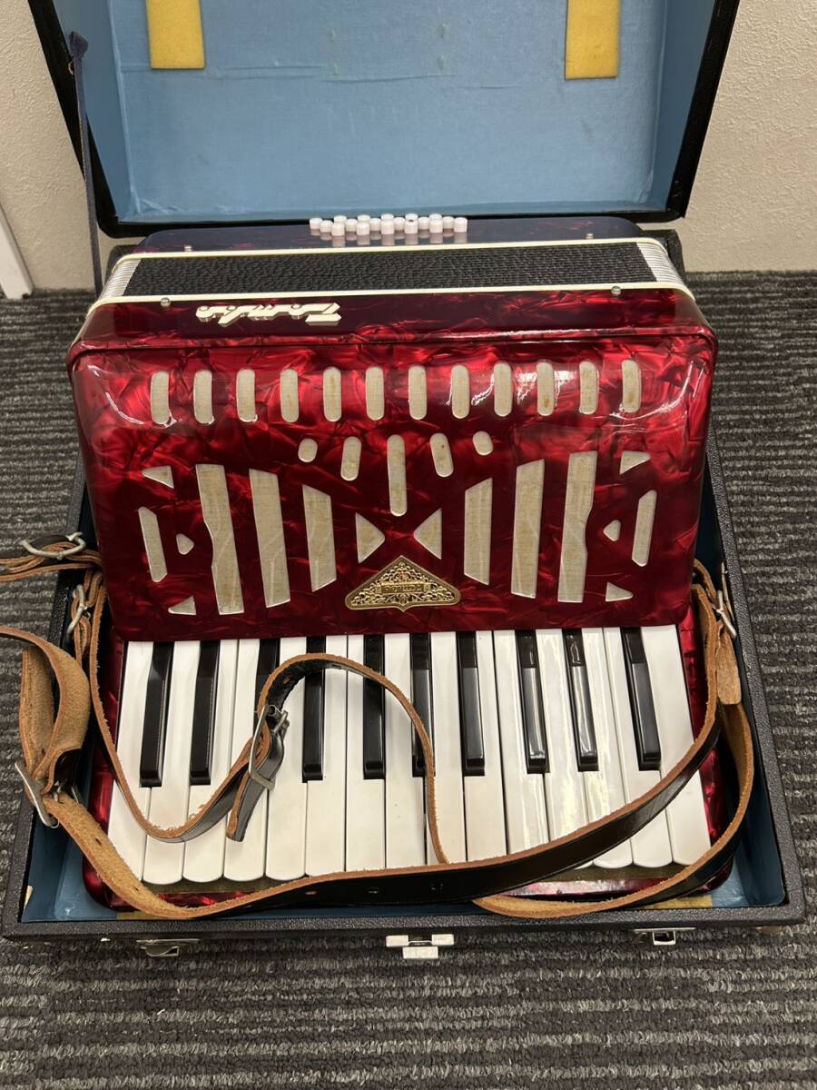 Yahoo!オークション -「no-28」(アコーディオン) (鍵盤楽器)の落札相場