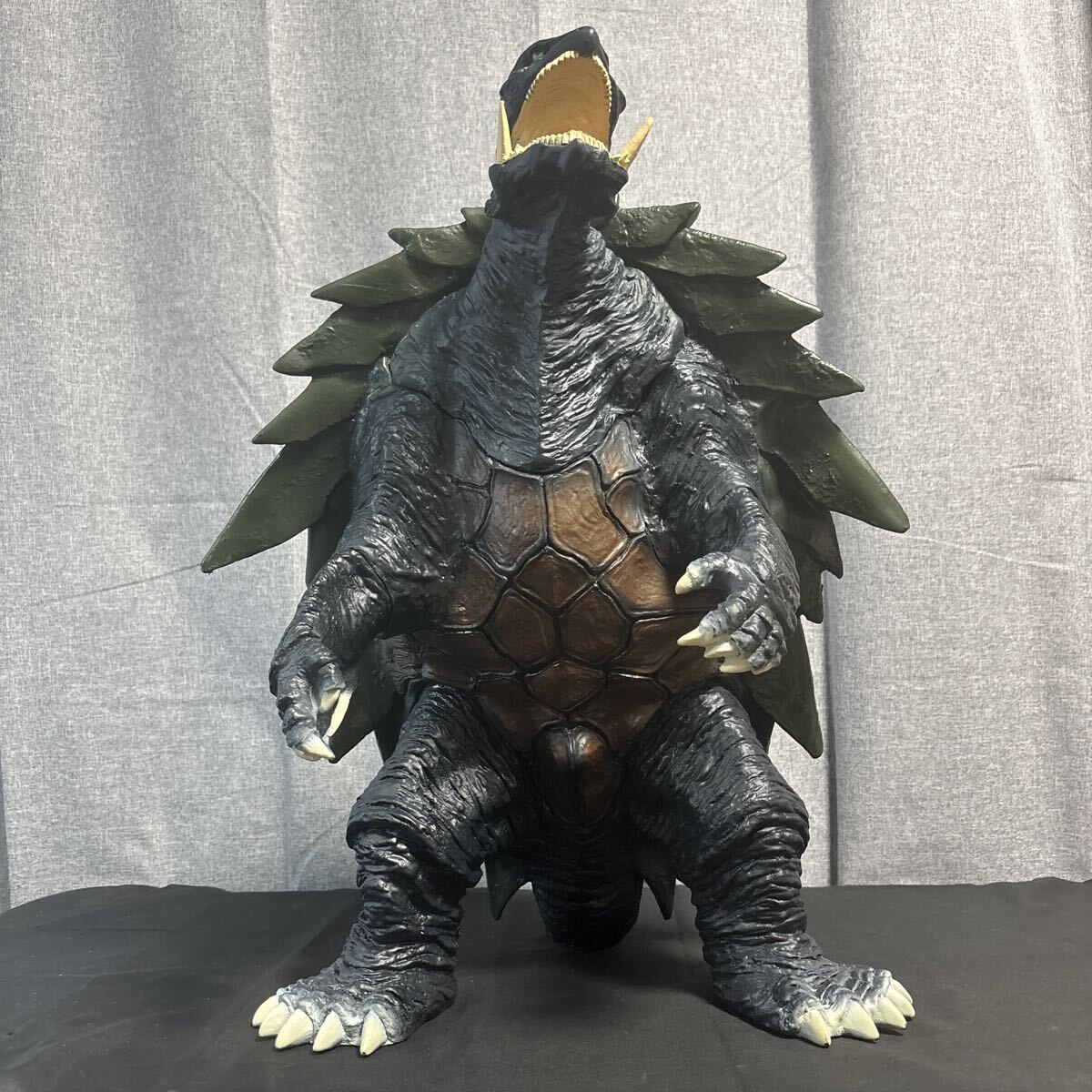 Yahoo!オークション -「愛蔵版 ガメラ」の落札相場・落札価格