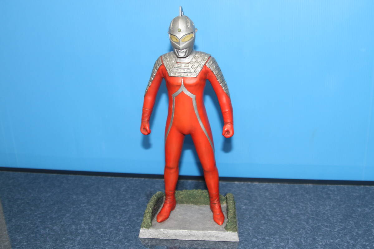 Yahoo!オークション -「ガレージ」(ウルトラセブン) (ウルトラマン)の
