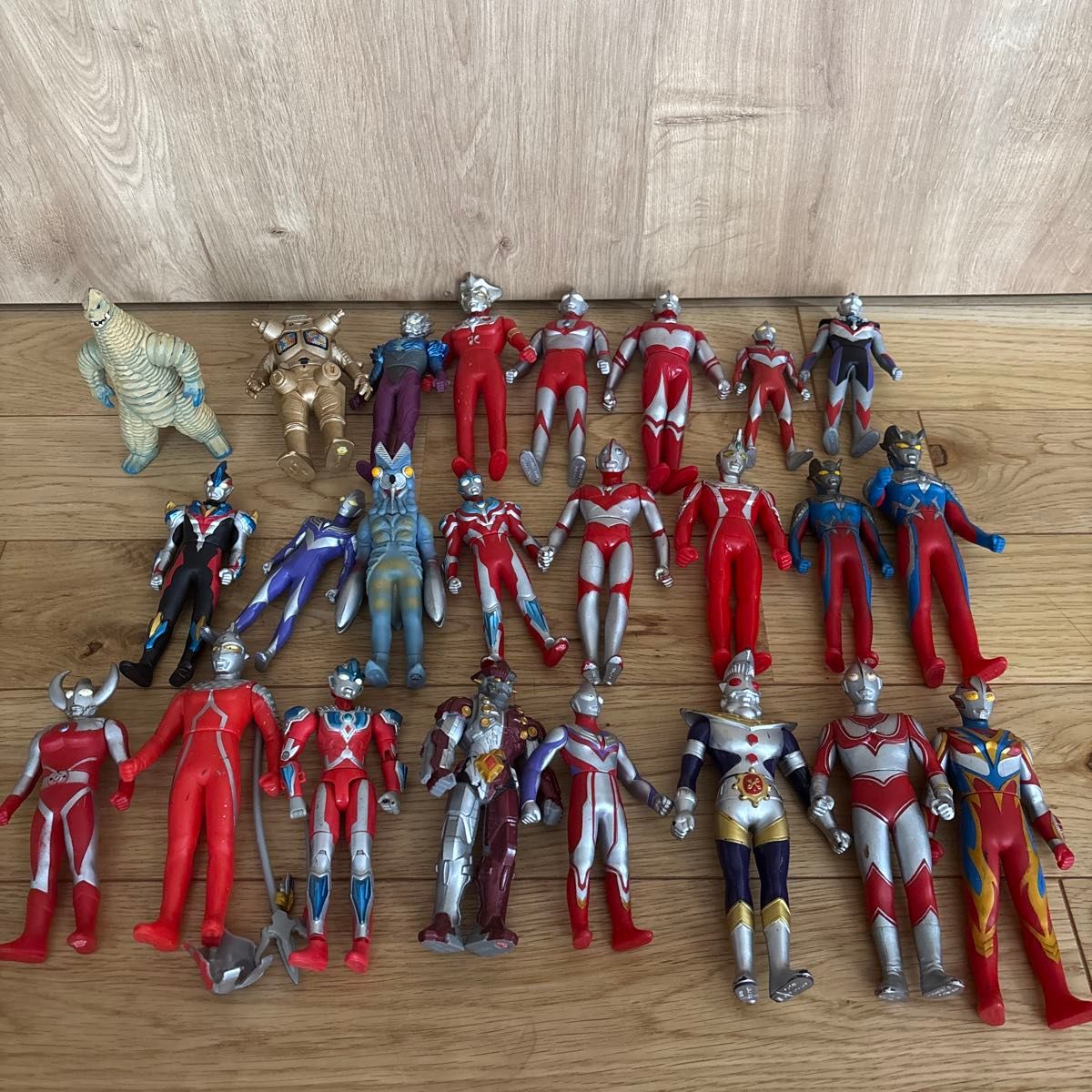 ウルトラマンシリーズ 怪獣フィギュア 14体セット｜Yahoo!フリマ（旧