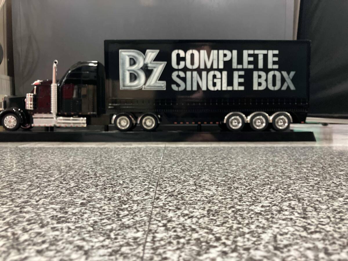 Yahoo!オークション -「b'z complete single box」の落札相場・落札価格