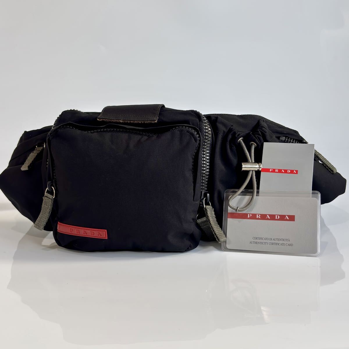 Yahoo!オークション -「プラダスポーツ ウエストポーチ」の落札相場