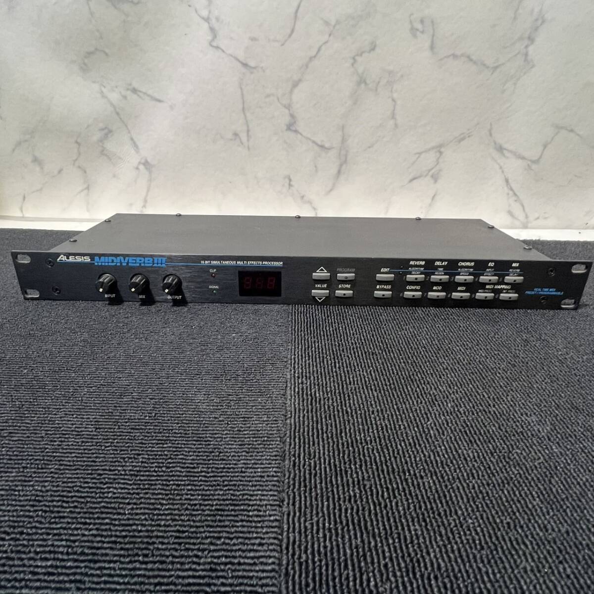 Yahoo!オークション -「alesis midiverb」の落札相場・落札価格