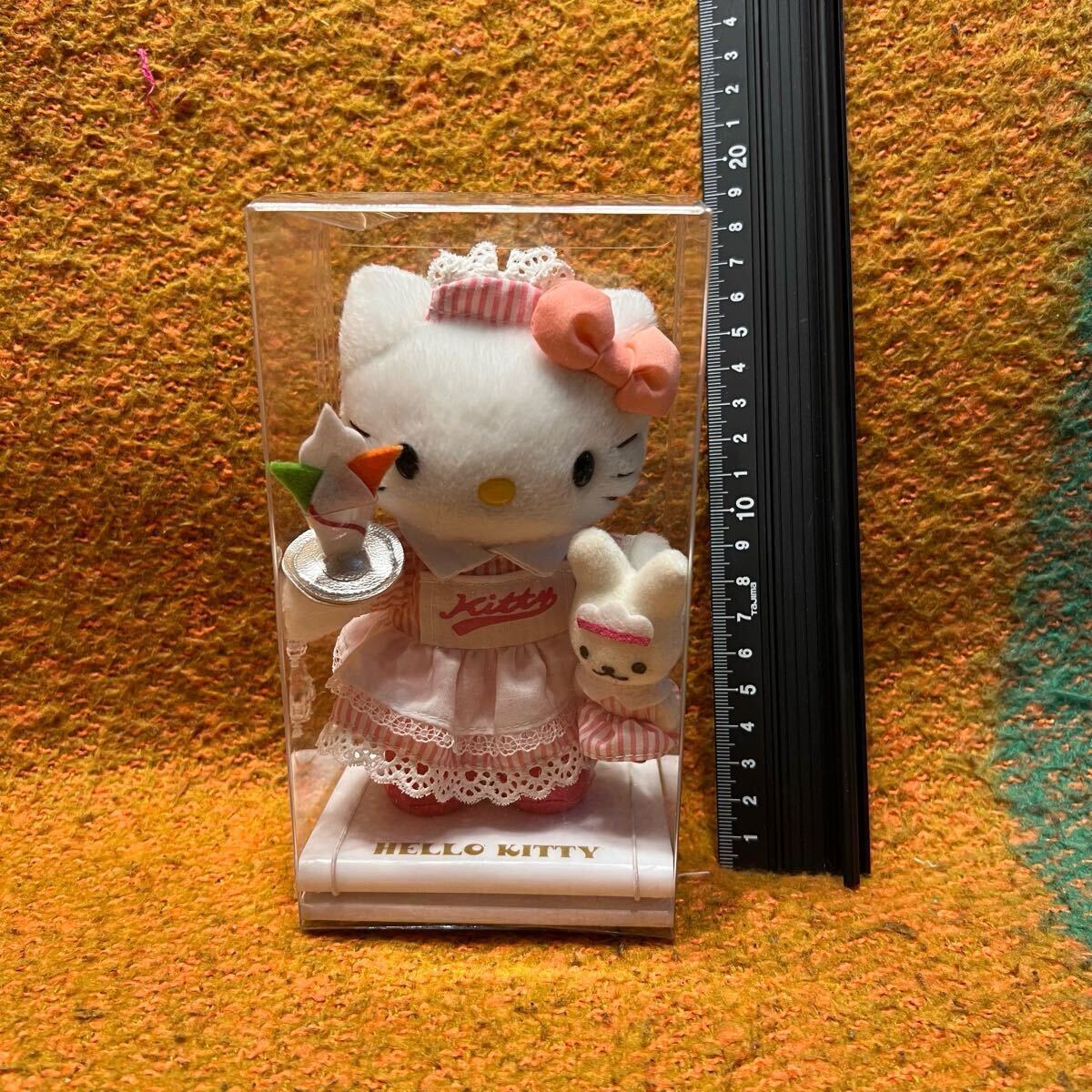 Yahoo!オークション -「キティ ウエイトレス」の落札相場・落札価格