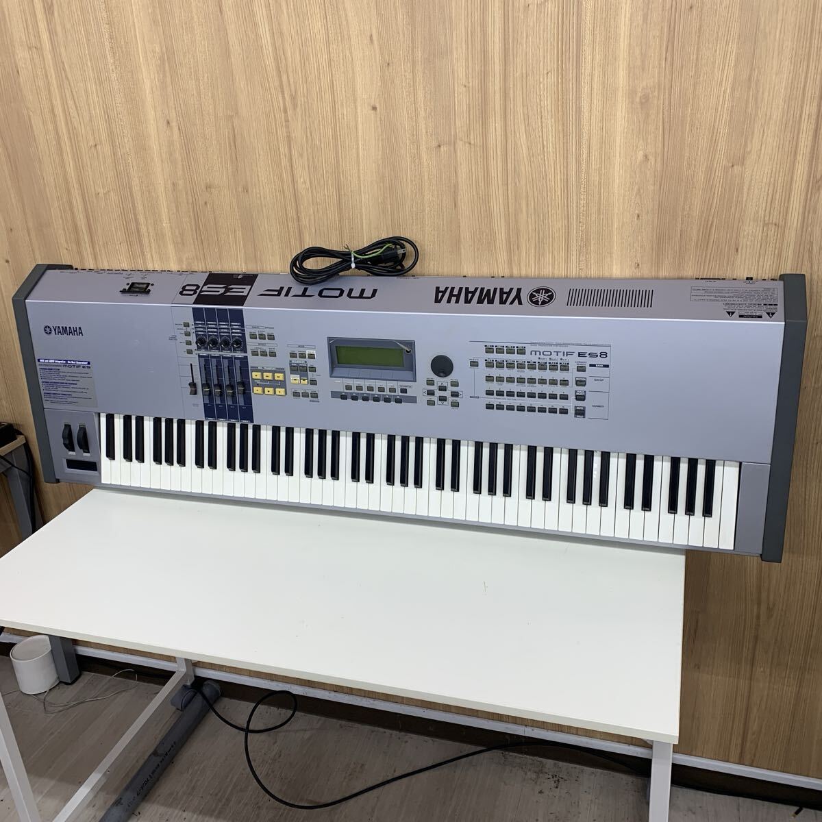 Yahoo!オークション -「yamaha motif es8」(ヤマハ) (キーボード