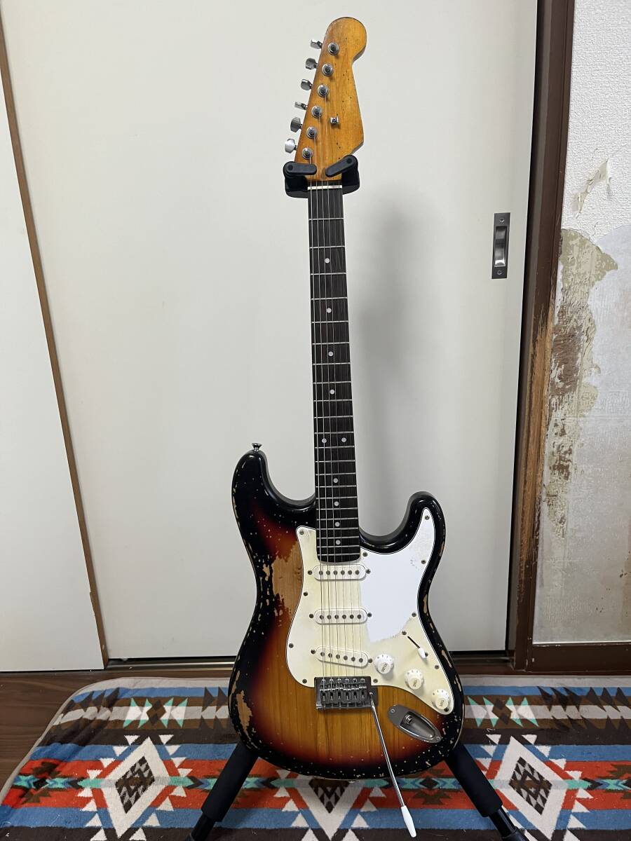 Yahoo!オークション -「レリック ストラトキャスター」の落札相場