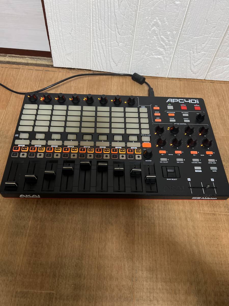 Yahoo!オークション -「akai apc40 mkii」(楽器、器材) の落札相場