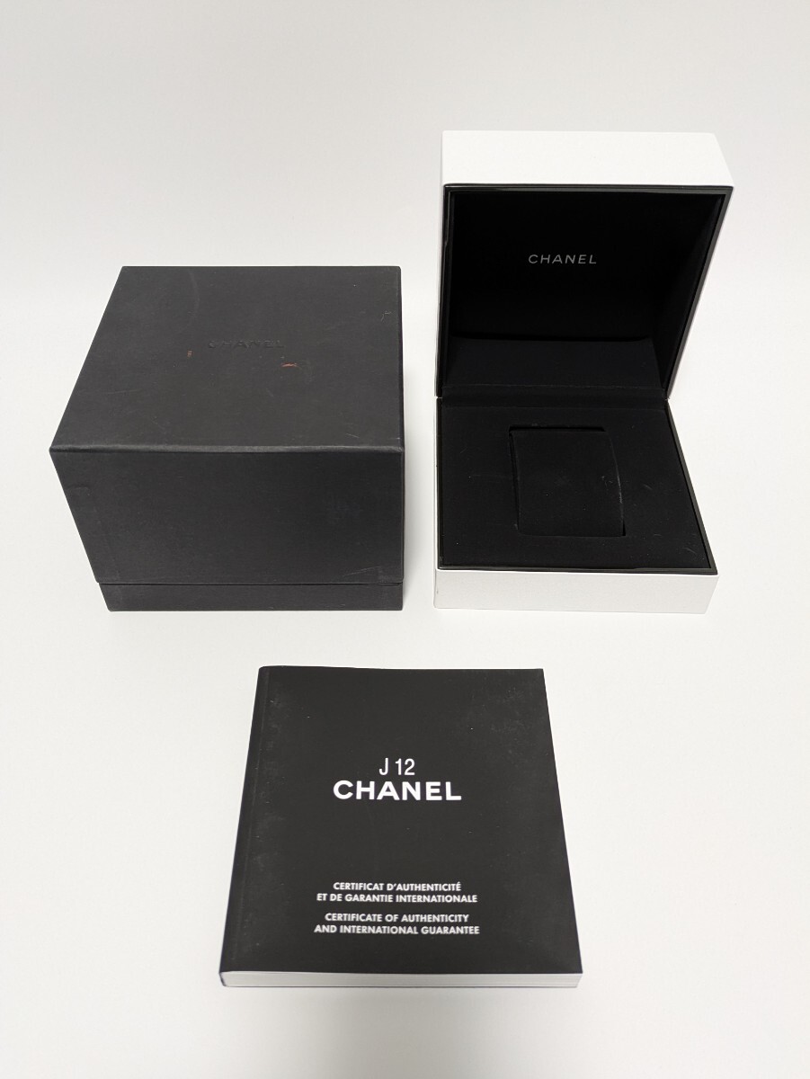 Yahoo!オークション -「空箱」(J12) (シャネル)の落札相場・落札価格