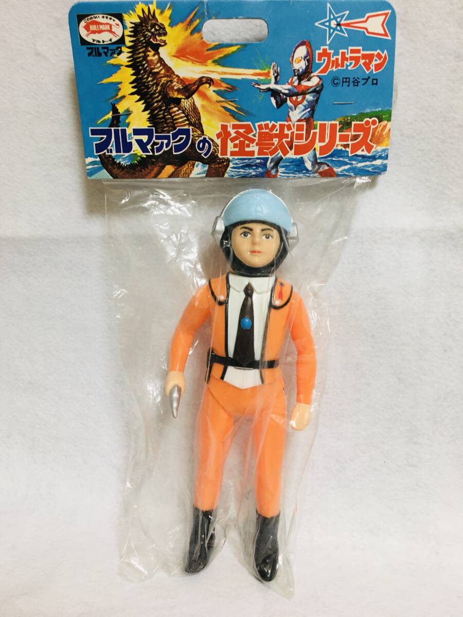 Yahoo!オークション -「ハヤタ隊員 ソフビ」の落札相場・落札価格