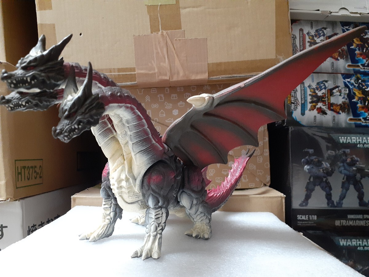 Yahoo!オークション -「ソフビ デスギドラ」の落札相場・落札価格