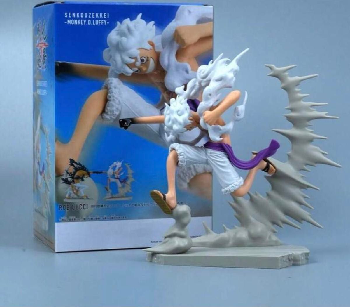 ワールドコレクタブルフィギュア FILM GOLD モンキー・D・ルフィ GOLD