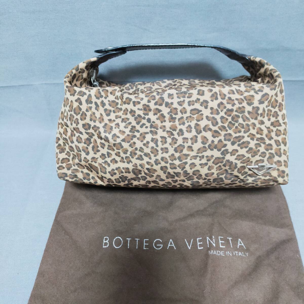 Yahoo!オークション -「ボッテガヴェネタヒョウ柄バッグ」の落札相場