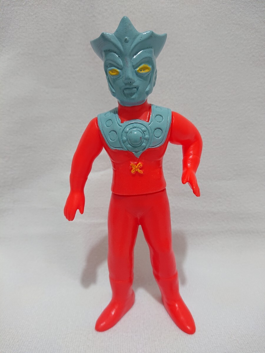 Yahoo!オークション -「ウルトラマンレオ」(ソフビ) (ビンテージ)の
