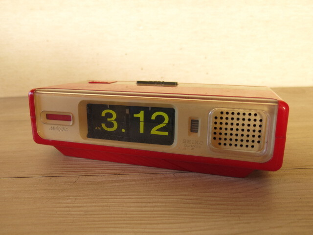 SEIKO クォーツアラーム ダイレクトメロディア パタパタ置時計 SEIKO