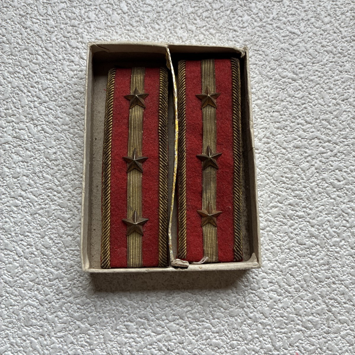 Yahoo!オークション -「旧日本陸軍肩章」の落札相場・落札価格