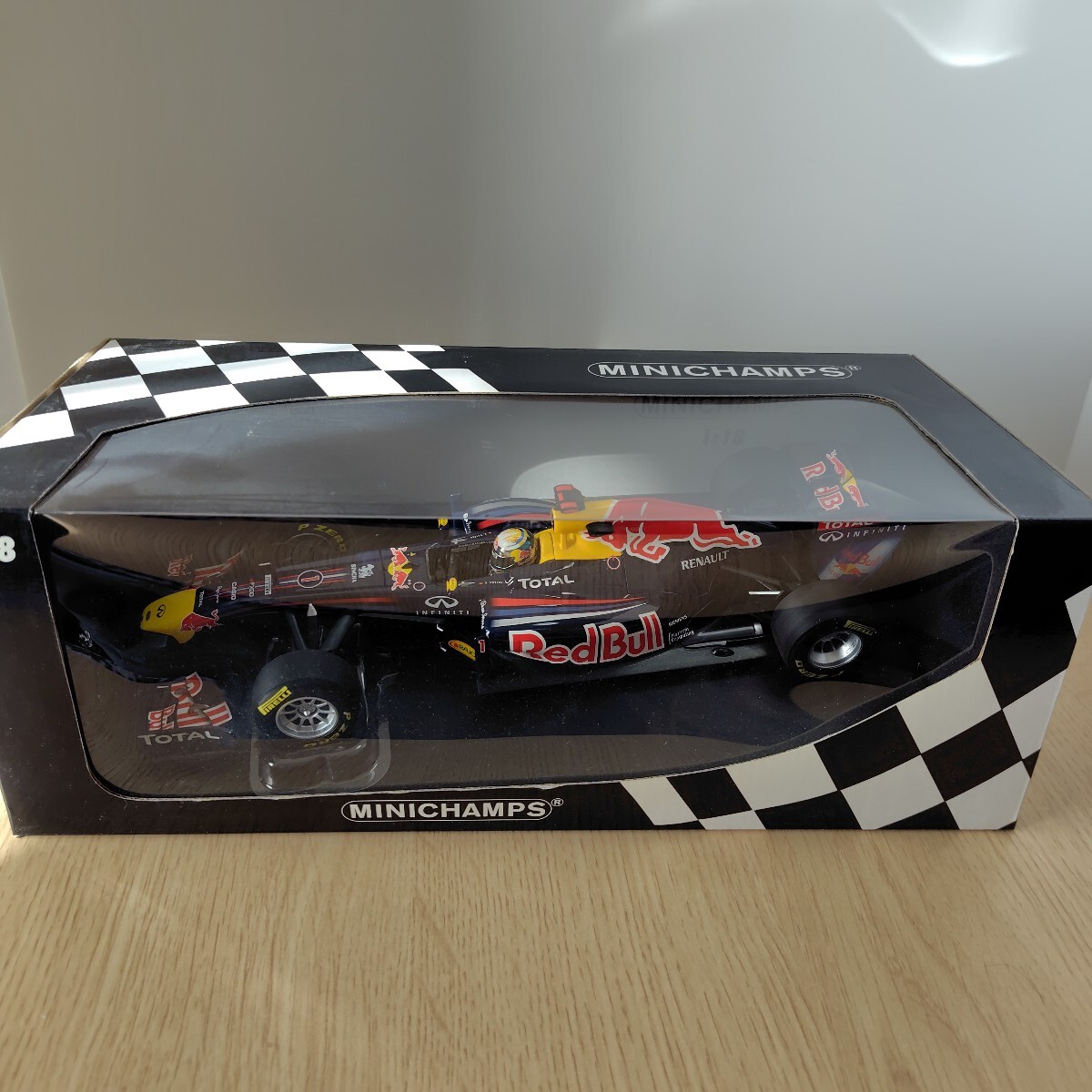 2026年最新】Yahoo!オークション -rb7 ベッテル 2011(ミニチャンプス