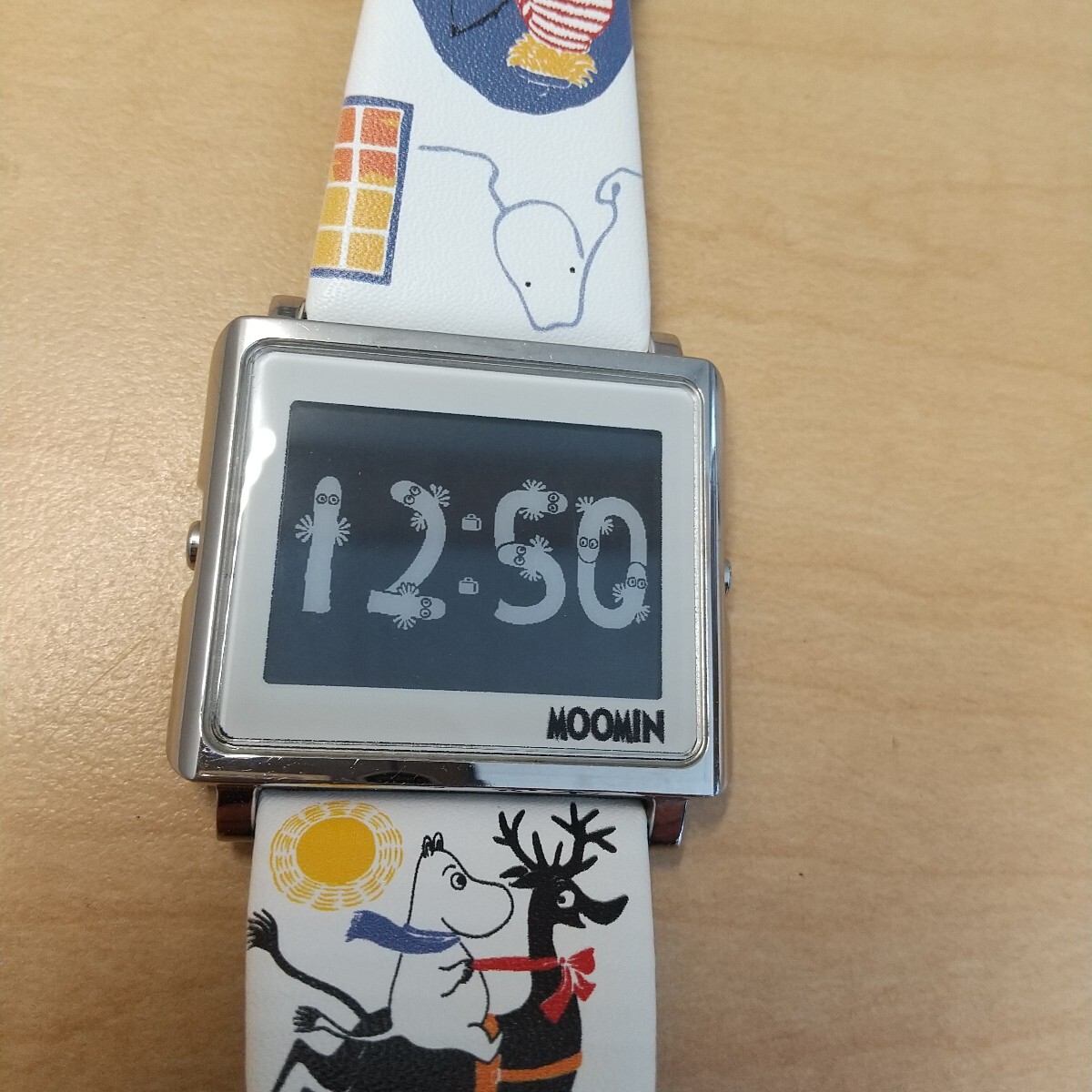 Yahoo!オークション -「ムーミン スマートキャンバス」の落札相場