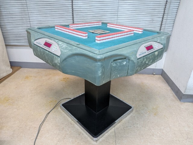 Yahoo!オークション -「全自動麻雀卓 アモス」(ゲーム) の落札相場