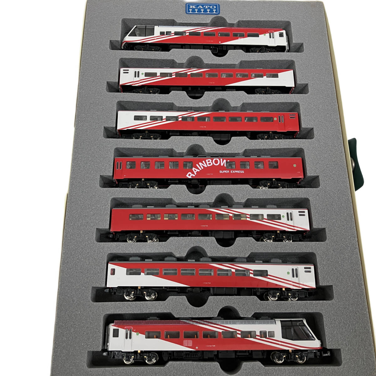 Yahoo!オークション -「kato スーパーエクスプレスレインボー」(客車