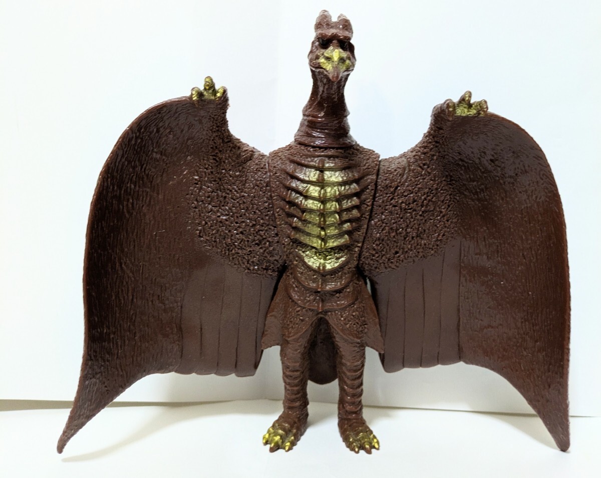 Yahoo!オークション -「東宝大怪獣シリーズ ラドン」(フィギュア) の