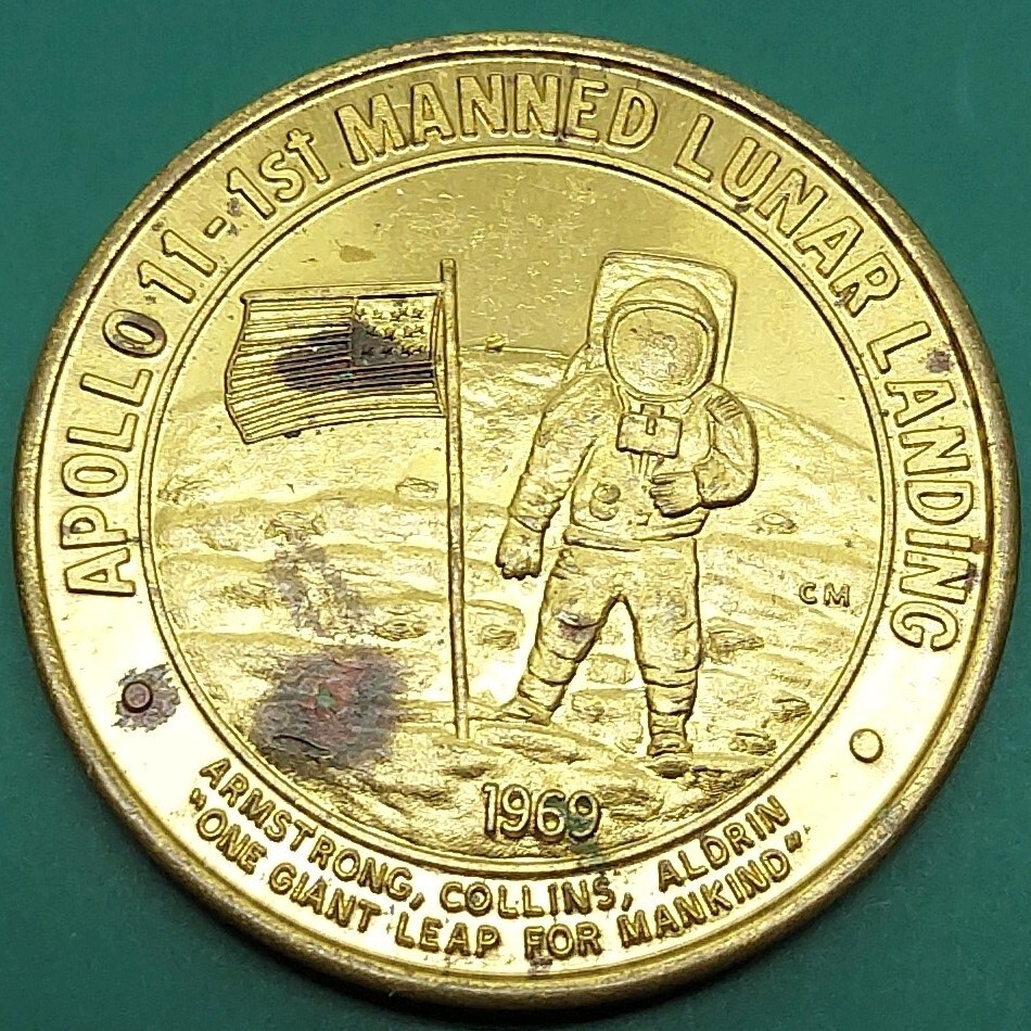 Yahoo!オークション -「アポロ11 メダル」の落札相場・落札価格