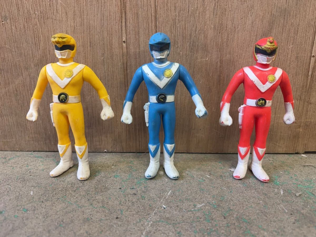 Yahoo!オークション -「サンバルカン ソフビ」(おもちゃ、ゲーム) の