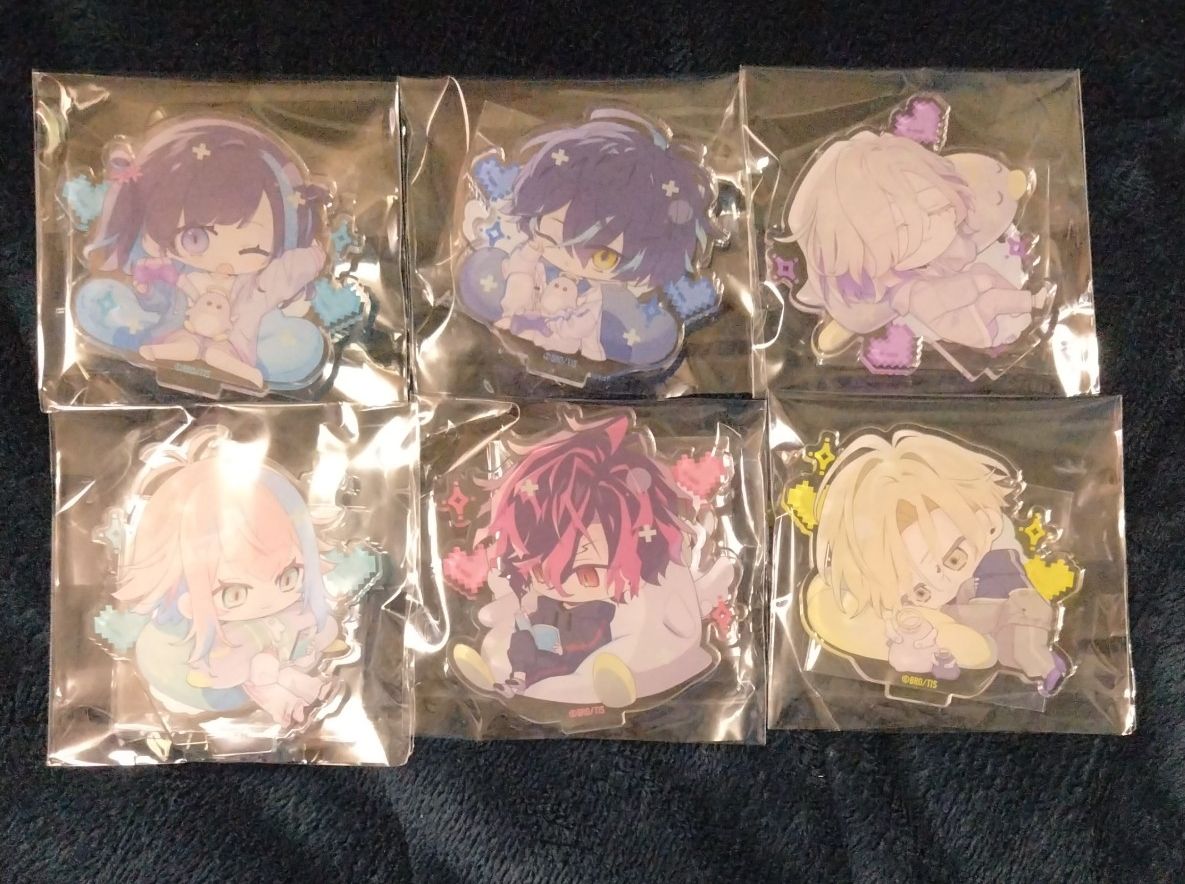 2点 UN LOGICAL ビックカメラ アニメガ ソフマップ 特典 アンロジカル