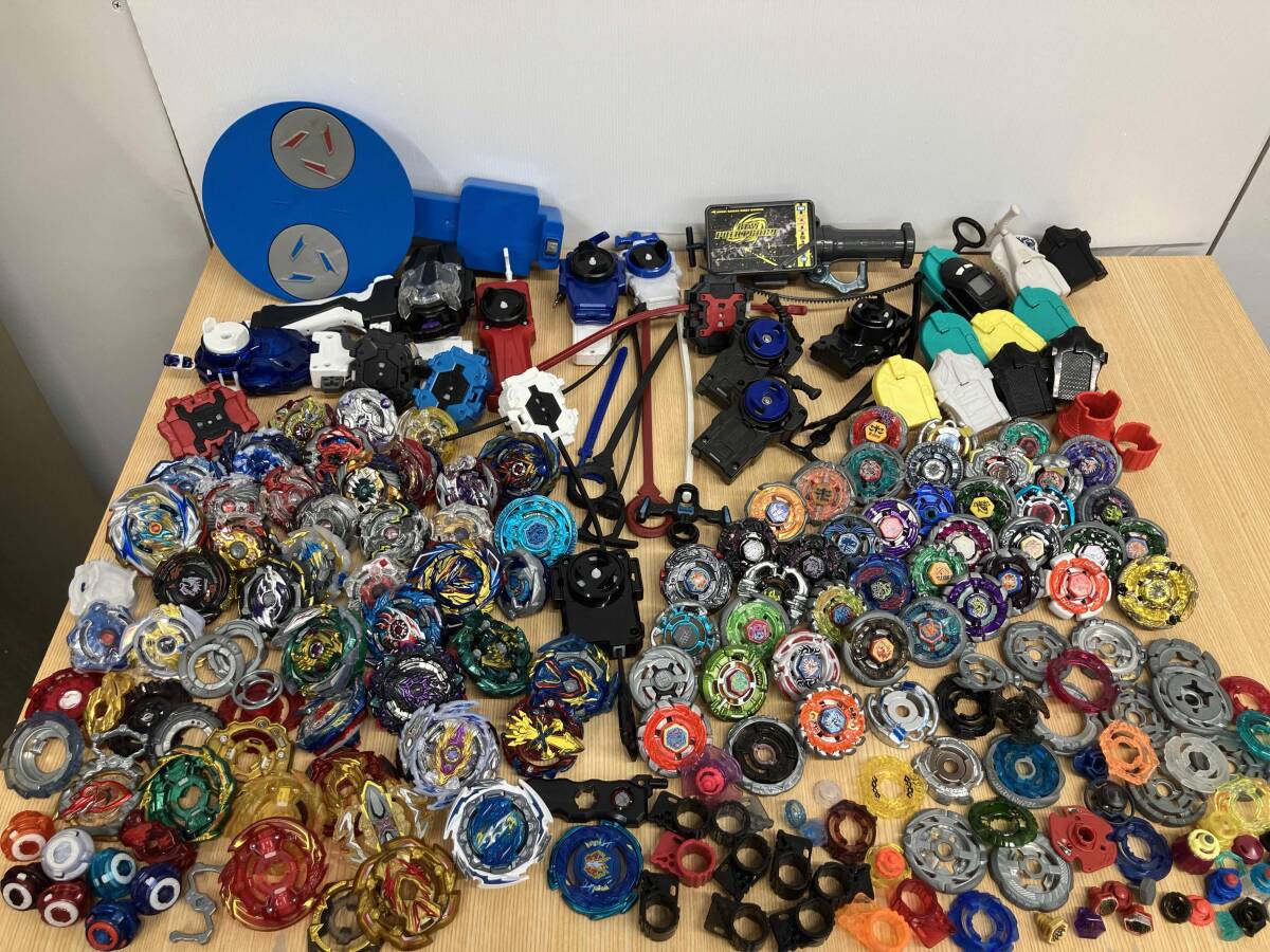 Yahoo!オークション -「メタルファイトベイブレード まとめ」の落札