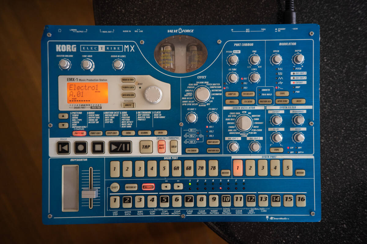 Yahoo!オークション -「korg emx-1」の落札相場・落札価格