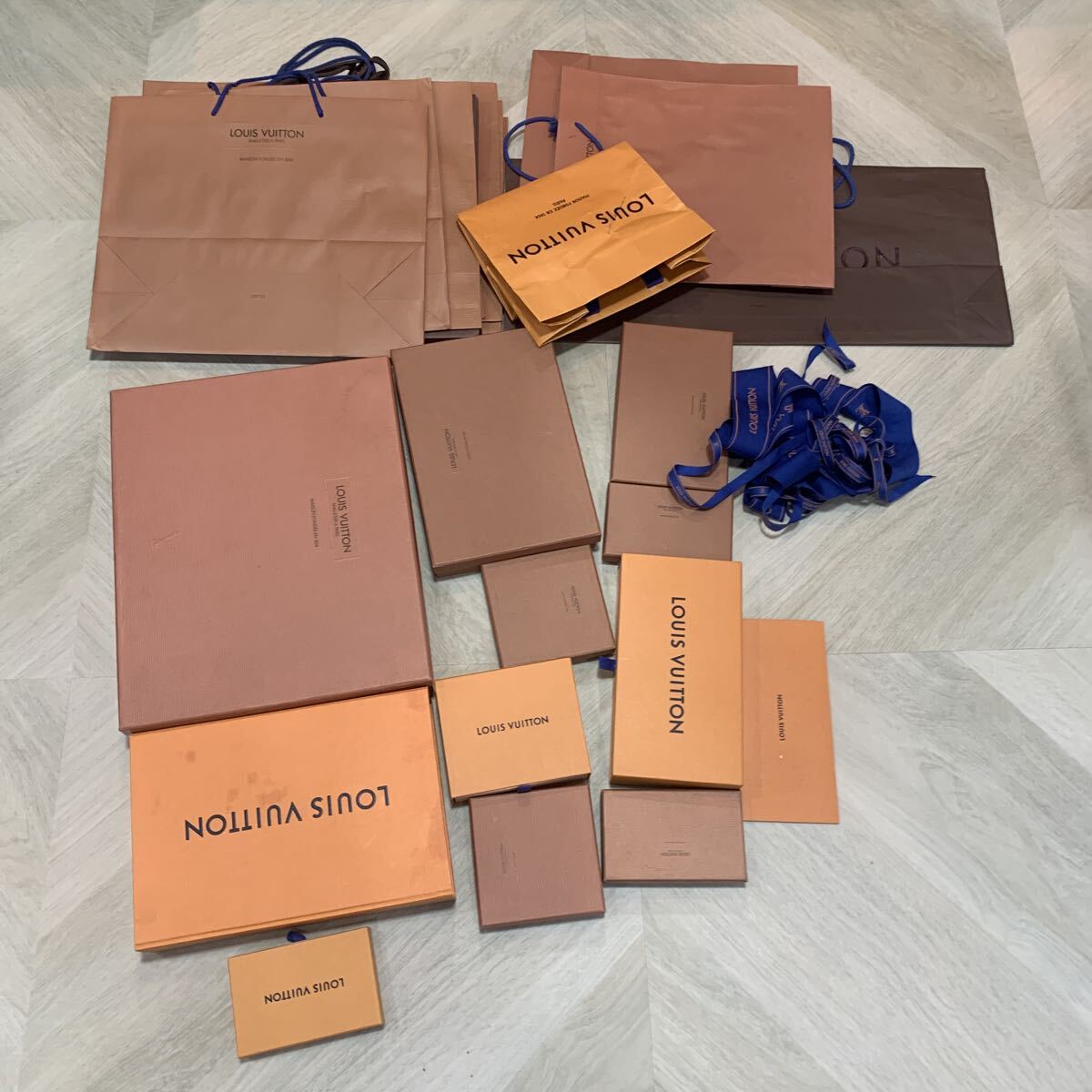 2026年最新】ルイヴィトンの空箱 商品一覧 - Yahoo!オークション