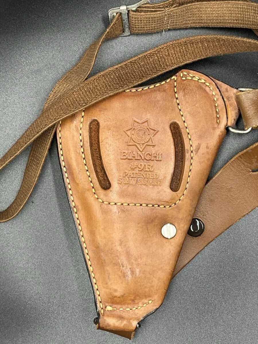 Yahoo!オークション -「ビアンキショルダーホルスター」の落札相場