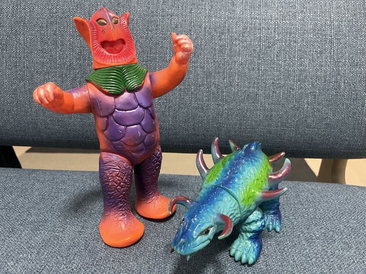 マルサン ウルトラサターン ソフビ 450ブルマァク ウルトラブリキ