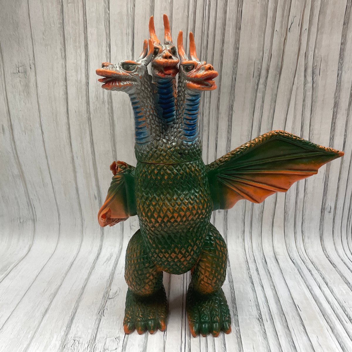 Yahoo!オークション - 「ブルマァクキングギドラ」の落札相場・落札価格