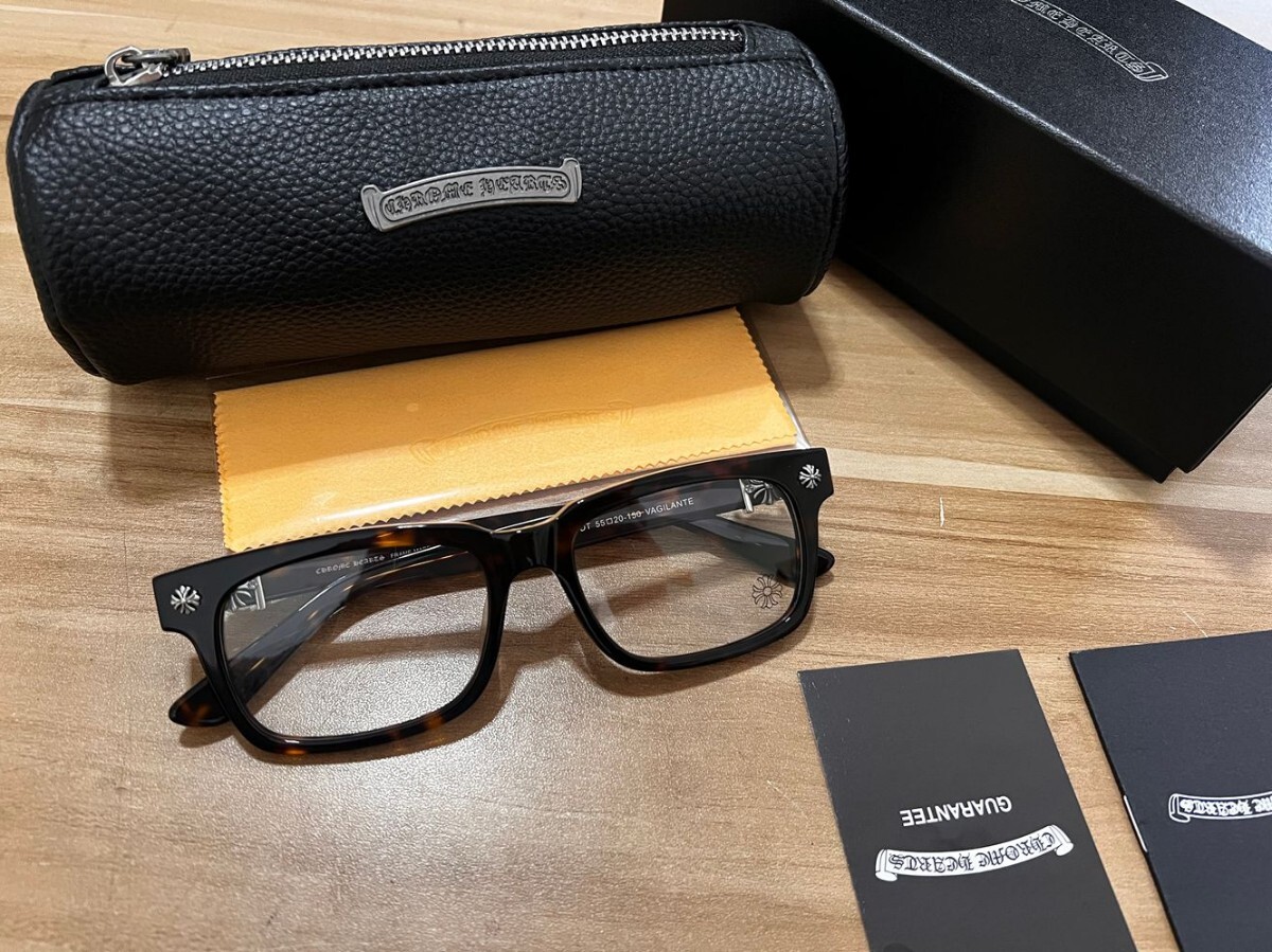 Yahoo!オークション -「クロムハーツメガネケース」の落札相場・落札価格