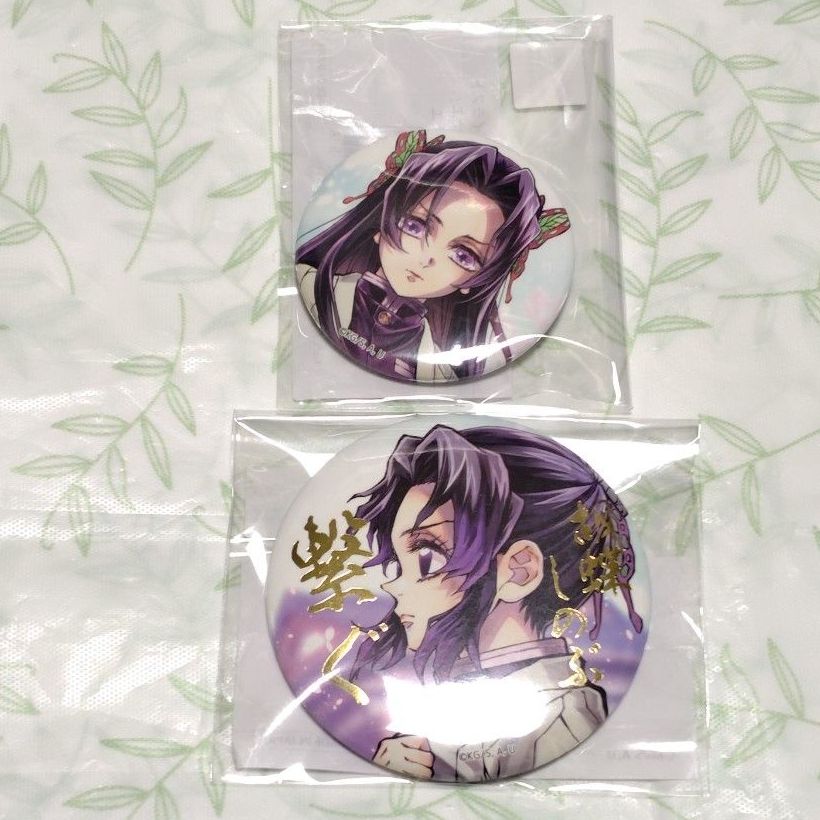 鬼滅の刃 胡蝶カナエ 胡蝶しのぶ ノーマル缶バッジ各1つセットC106