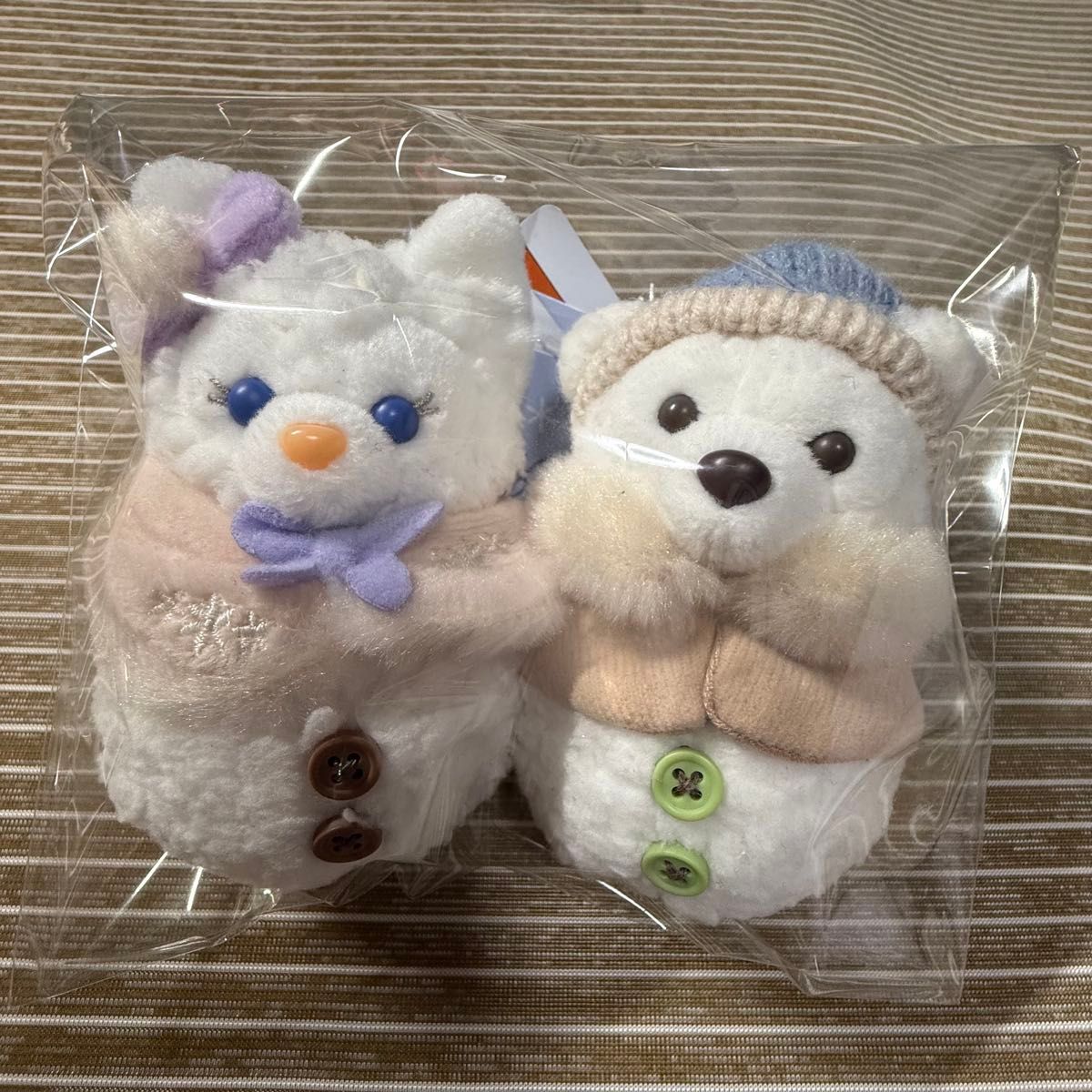 ダッフィー＆フレンズ シークレット・オブ・スノーウィーデイ チャーム