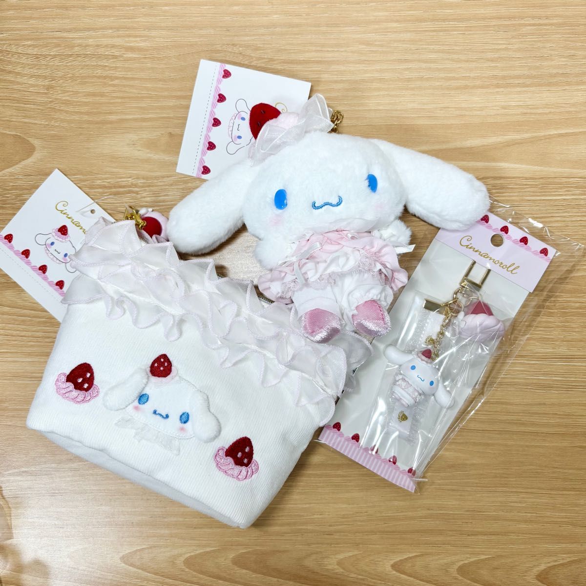 サンリオ フォレストレース ハローキティ ぬいぐるみ マスコット