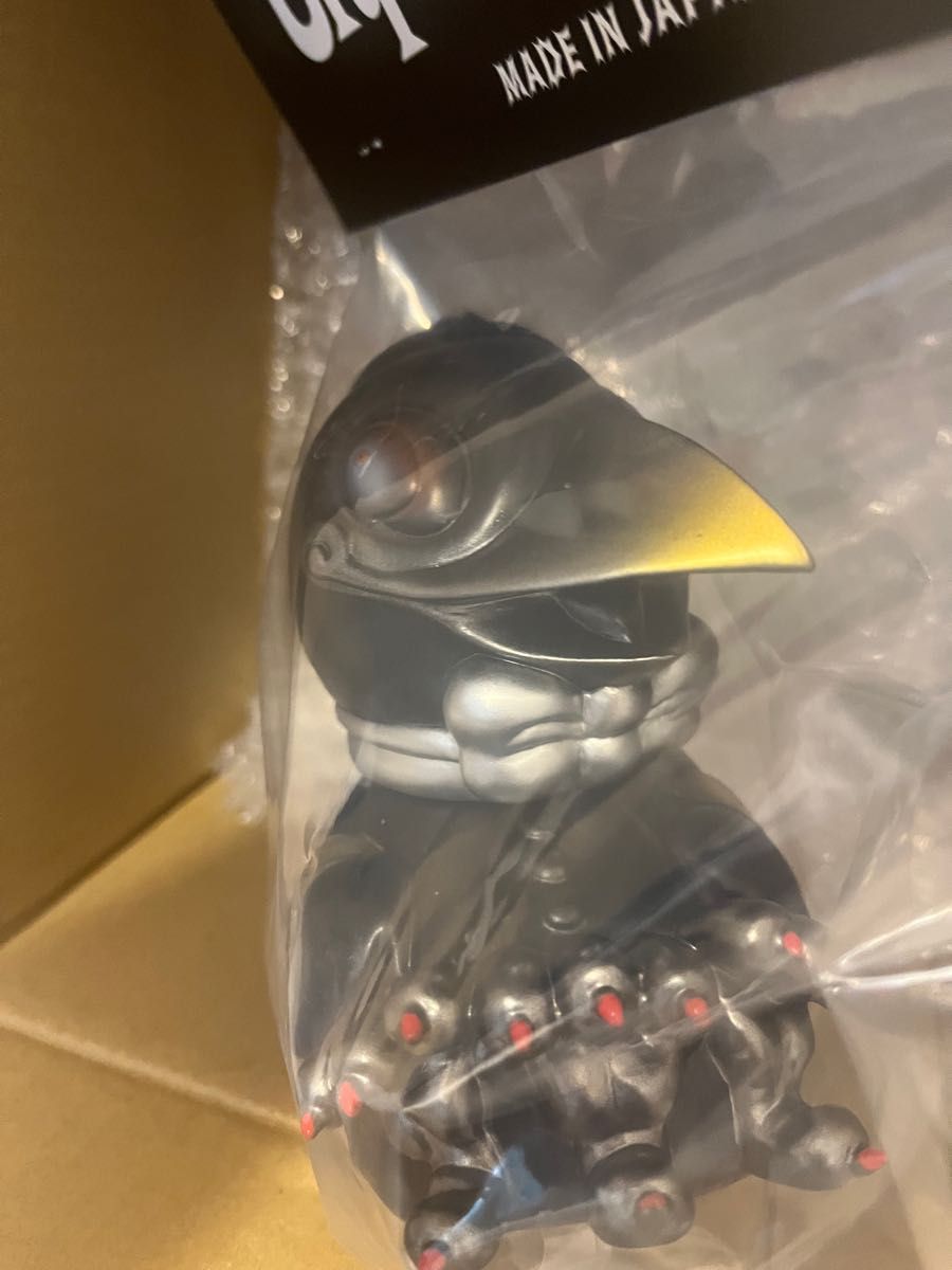 抽選当選品】墓場の画廊 ソフビ アンプラグワークス 八咫烏 墓場の