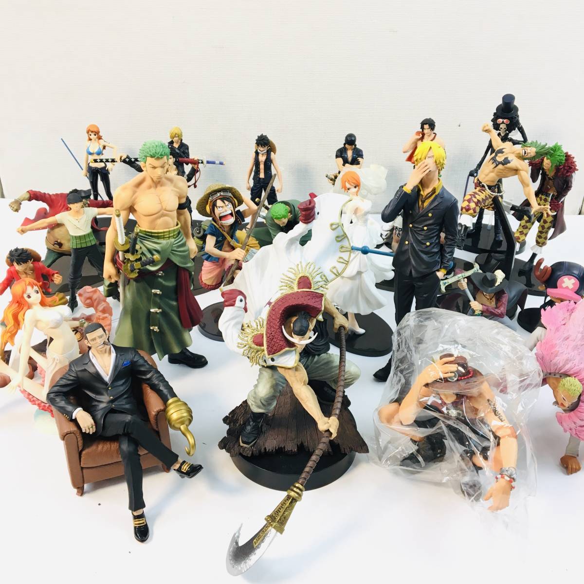 Yahoo!オークション - 1000円～ ワンピース フィギュア まとめ売り 一